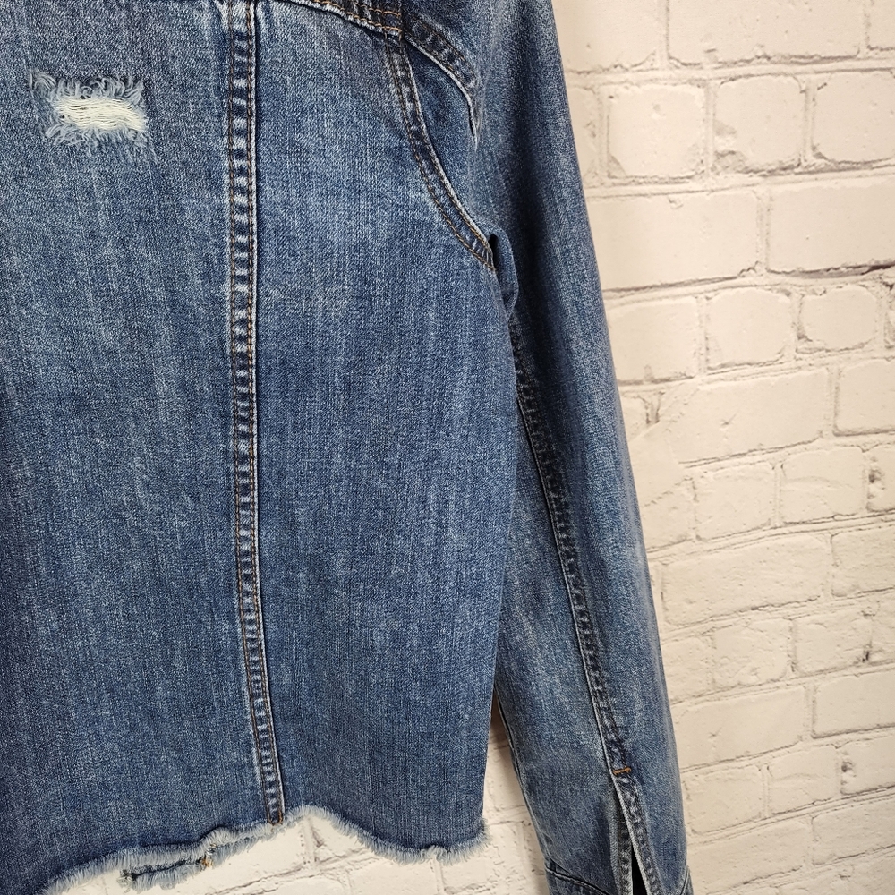Kut from the Kloth Distressed Raw Hem Denim Jacket - Picture 10 of 10
